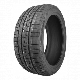 Royal Black Royal Winter UHP 205/50R17 93V  XL